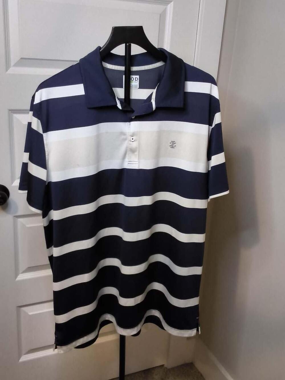 IZOD Golf Men's Striped Polo Shirt Navy and White Size XL